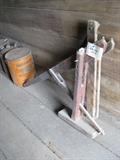 wood wagon jack