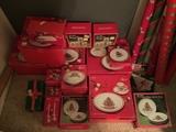 Huge set of Christmas dishes! 