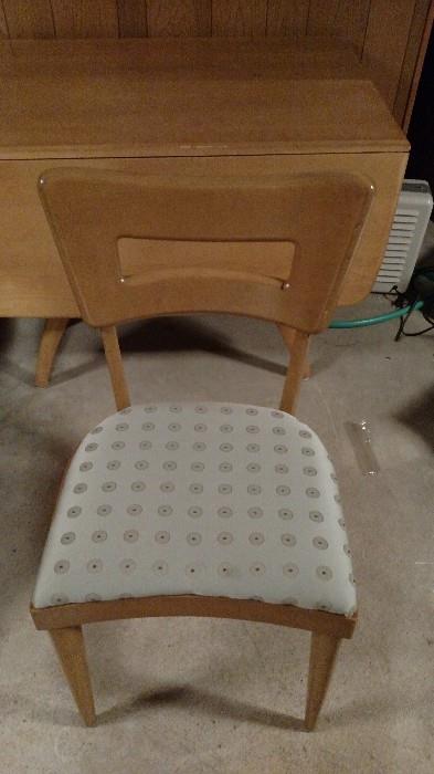 Heywood Dogbone Chair