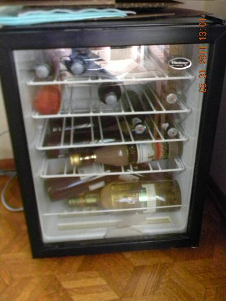 Great wine refrigerator.