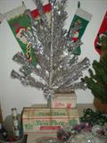 aluminum tree & color wheel