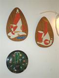 1970's wall plaques--pool table clock