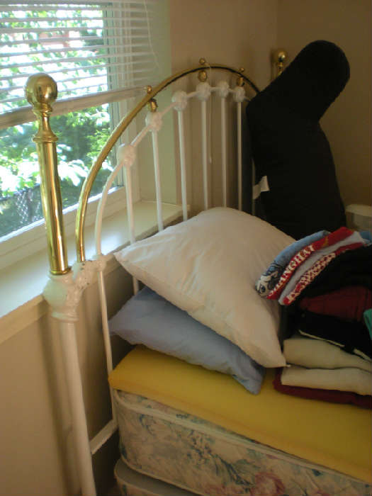 Single Bed
