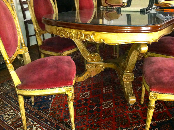 French Style Carved Dining Table with Inlay with Glass Top, 8 Gold and Red Velvet Side Chairs, Early 20th Century (88" x 43-1/2")