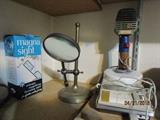 MAGNIFYING GLASS AND PORTABLE HAD HELD MICROPHONE