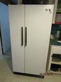 Sears Kenmore side/by/side Refrigerator/Freezer