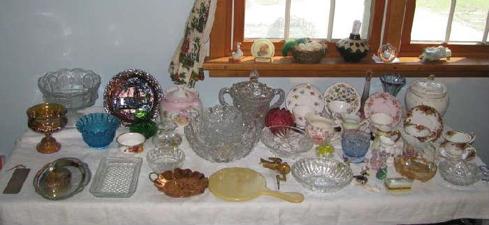 Collectible glassware including Fenton