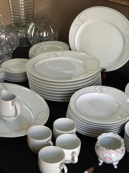 Rosenthal China 'Asymmetria' for 'Studio-line'  by Bjorn Wiinblad. Complete service for eight.  