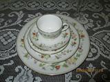 WEDGEWOOD MIRABELLE SERVICE FOR 12