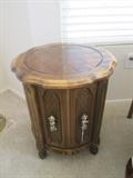 Drum table