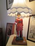 Beefeater lamp - vintage