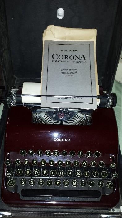 Various collectible typewriters