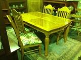 Pine Dining Room Table w/ One Leaf - Table Detail