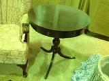 Mahogany One-Drawer Drum Table