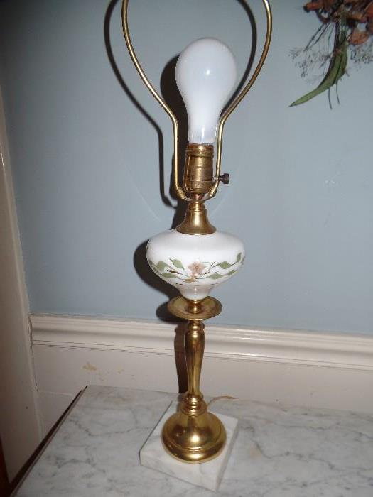 2 of 2 matching brass lamps