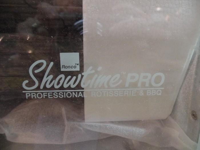 Brand New Showtime Pro Rotisserie 