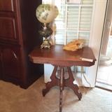 #63 Wood End Table Pedestal Base 31x21x30 AS IS $175 