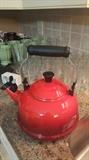 Le Creuset Tea Pot