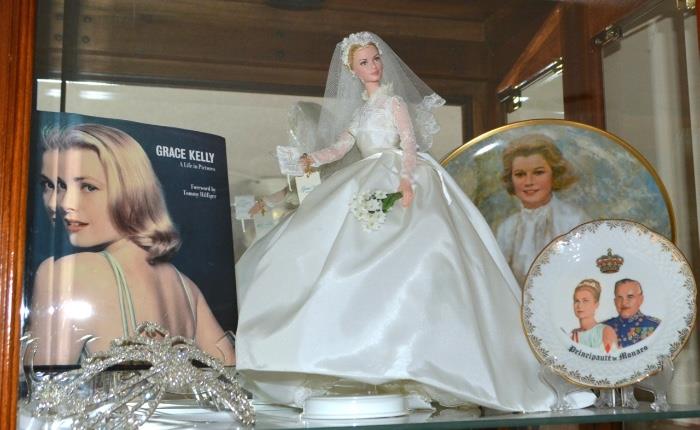 Grace Kelly Dolls and Collectibles