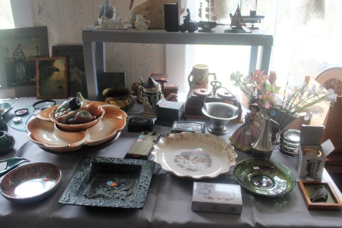 Stoneware, ironware, pewter, glass, mix of collectibles