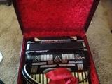 Universal Mid Century Accordian