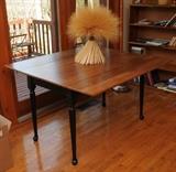 HITCHCOCK DROP LEAF TABLE 