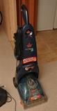 BISSEL CARPET CLEANER