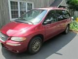 1999 Chrysler Town & Country LE Van 219,000 miles