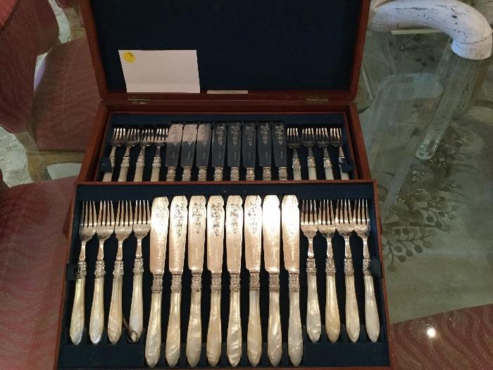 Antique English fish set (Service for 16) - Mint condition in the original box