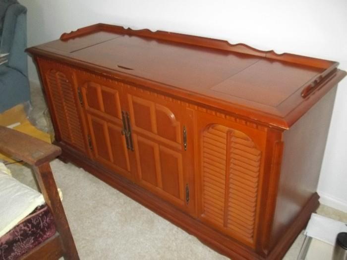 Vintage RCA Computer Crafted Stereo Console 
