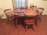 Tell City Table with six Nichols & Stone Co. chairs and two leafs
