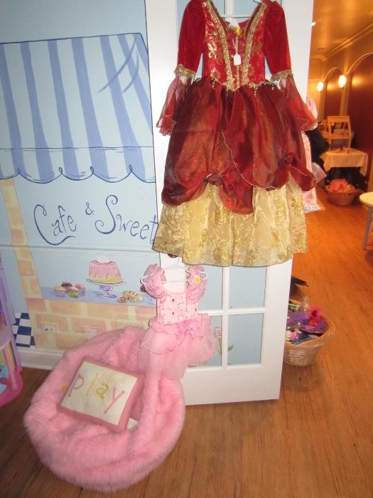 Little girls' dress / costume