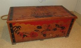 vintage toy box