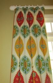 drapes 2 panels
