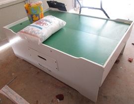 Melissa and Doug play table