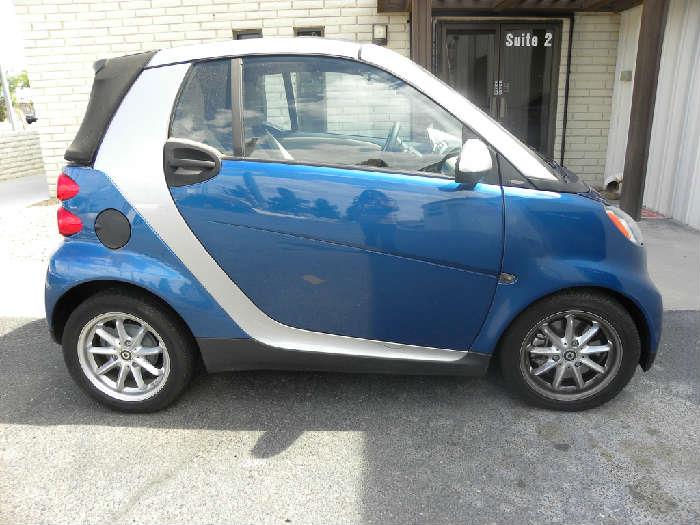 2009 Smart Car 7,360 miles