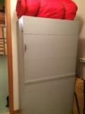 Storage cabinet