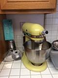 Kitchen-aid mixer with vegetable shred attachment
