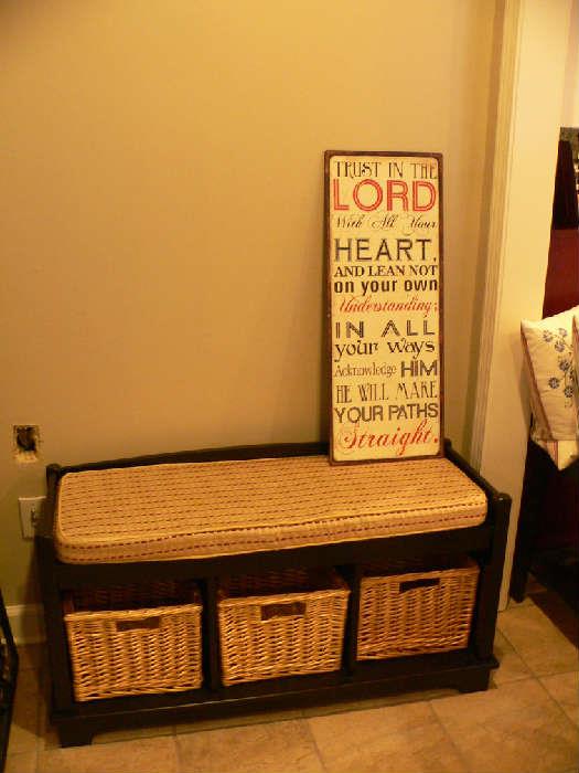 Great mudroom bench with baskets