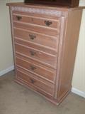chest of drawers