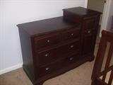 ragassi changing table / dresser