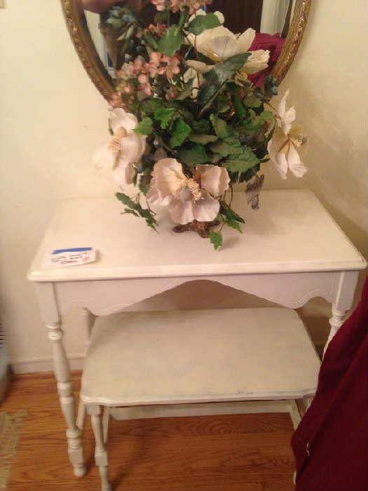 cute antique dressing table