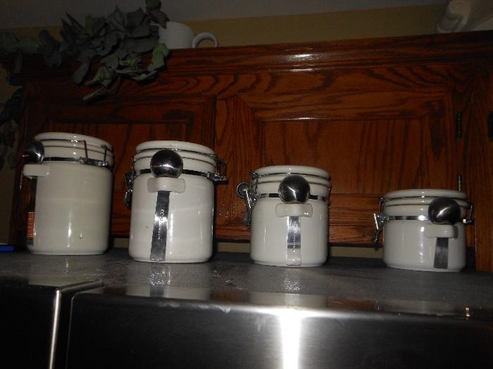 canisters 