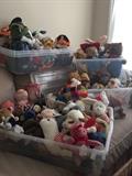 Lots of Clean Plush Toys