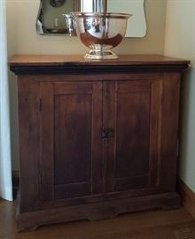 Antique Server