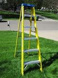 6' fiberglass ladder