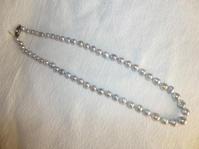 Freshwater Pearls with Silver Clasp 