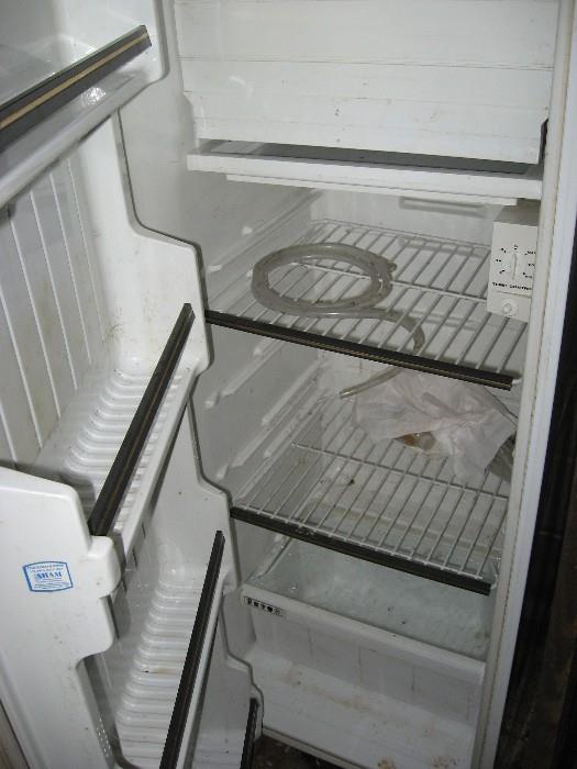 Sanyo fridge