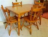 Diminutive Kitchen Table & Four Chairs
