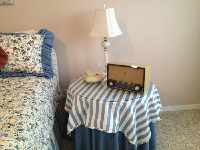 bedside table, vintage radio, lamp, telephone